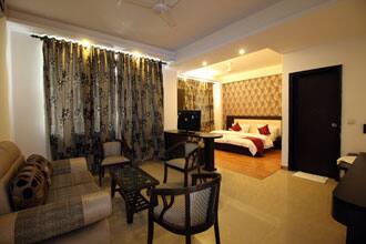 Tiara Gold Hotel, Gurgaon 3